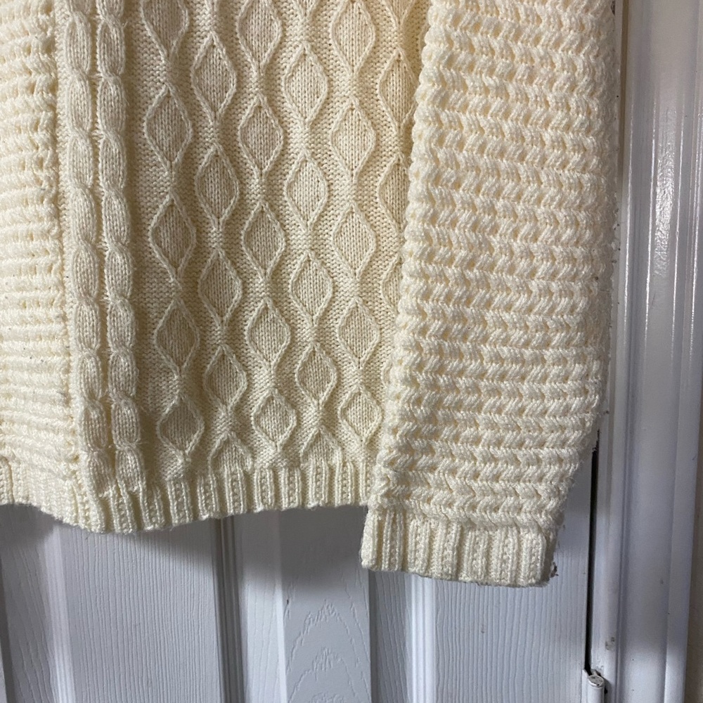 Vintage Baxter & Wells Size Large Ivory Cream Cable Knit Crew Neck Sweater - Picture 5 of 14